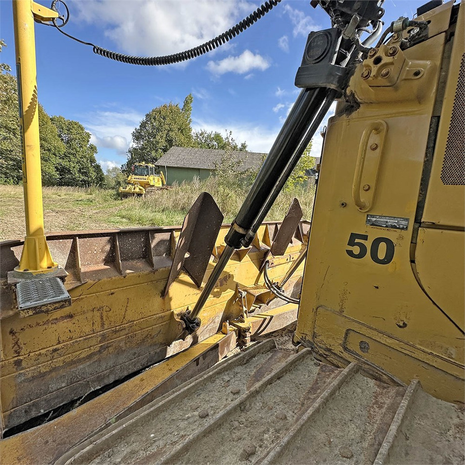 Puskutraktori Caterpillar D6T LGP: kuva Puskutraktori Caterpillar D6T LGP
