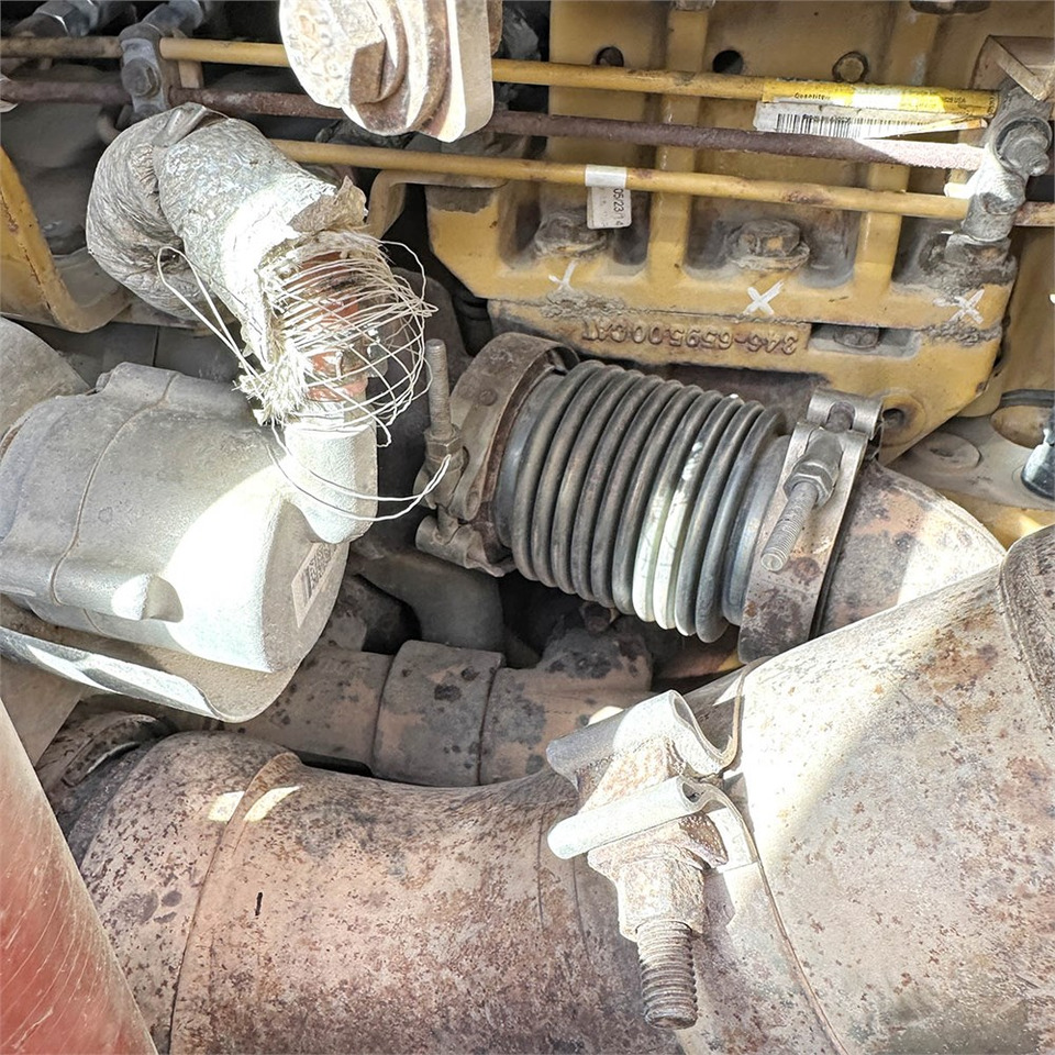 Puskutraktori Caterpillar D6T LGP: kuva Puskutraktori Caterpillar D6T LGP