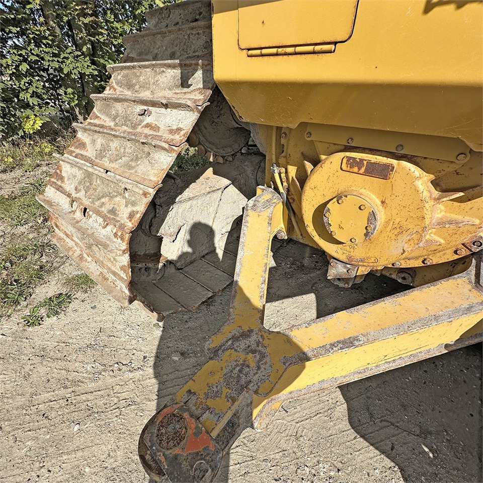 Puskutraktori Caterpillar D6T LGP: kuva Puskutraktori Caterpillar D6T LGP