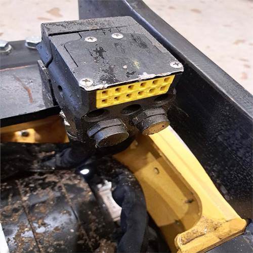 Engcon PP3200 - Tärylevy: kuva Engcon PP3200 - Tärylevy Engcon PP3200 - Tärylevy: kuva Engcon PP3200 - Tärylevy