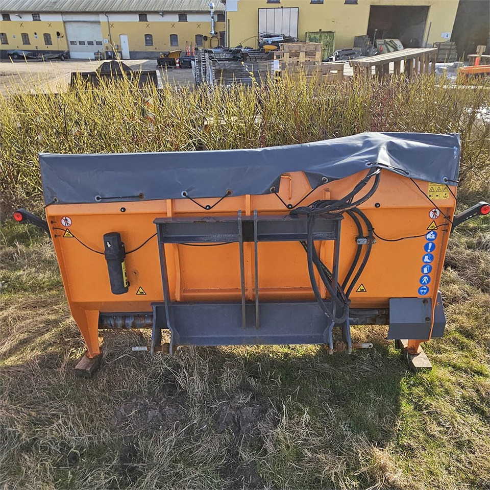 Epoke SNOWLINE SL 14 - Hiekoitin: kuva Epoke SNOWLINE SL 14 - Hiekoitin Epoke SNOWLINE SL 14 - Hiekoitin: kuva Epoke SNOWLINE SL 14 - Hiekoitin