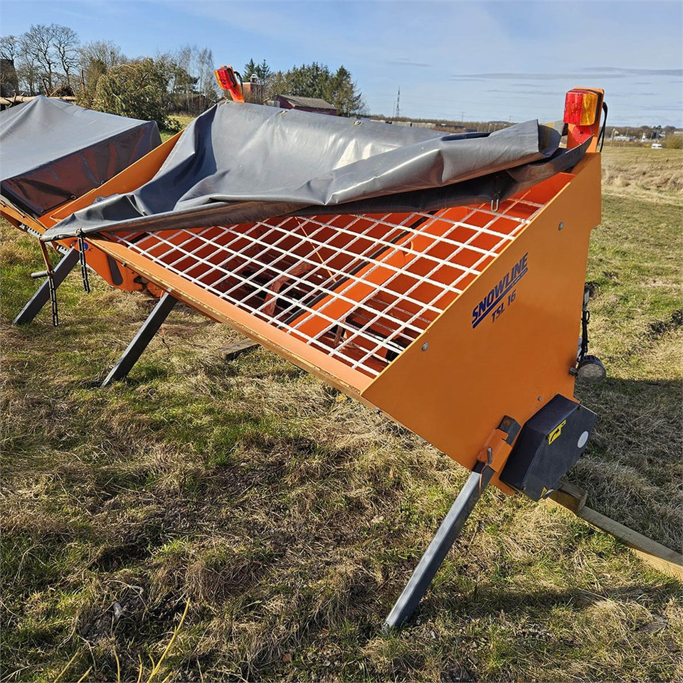 Epoke SNOWLINE TSL 16 - Hiekoitin: kuva Epoke SNOWLINE TSL 16 - Hiekoitin Epoke SNOWLINE TSL 16 - Hiekoitin: kuva Epoke SNOWLINE TSL 16 - Hiekoitin