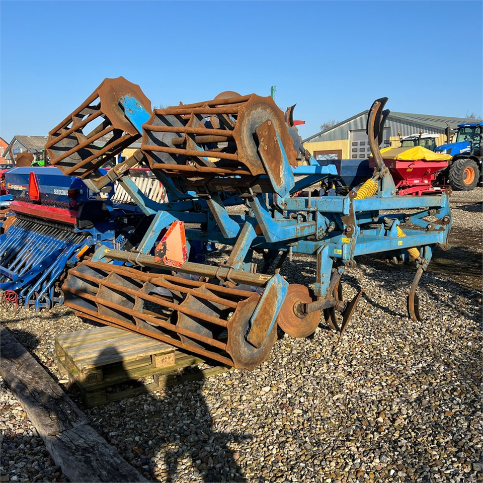 Farmet HHM GX380NS - Maanmuokkauskone: kuva Farmet HHM GX380NS - Maanmuokkauskone Farmet HHM GX380NS - Maanmuokkauskone: kuva Farmet HHM GX380NS - Maanmuokkauskone