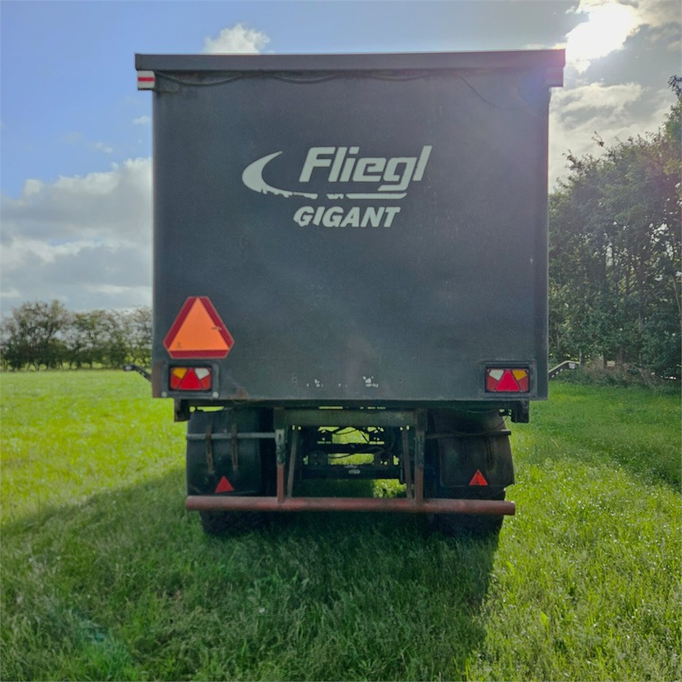 Fliegl ASW 268 - Maatalous perävaunu: kuva Fliegl ASW 268 - Maatalous perävaunu Fliegl ASW 268 - Maatalous perävaunu: kuva Fliegl ASW 268 - Maatalous perävaunu