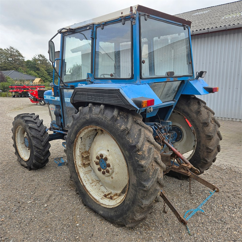 Traktori Ford 4610: kuva Traktori Ford 4610