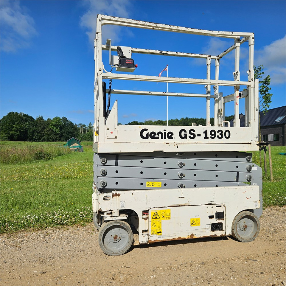 Genie GS 1930 - Saksilava: kuva Genie GS 1930 - Saksilava Genie GS 1930 - Saksilava: kuva Genie GS 1930 - Saksilava