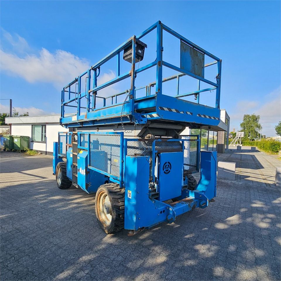 Genie GS-5390 - Saksilava: kuva Genie GS-5390 - Saksilava Genie GS-5390 - Saksilava: kuva Genie GS-5390 - Saksilava