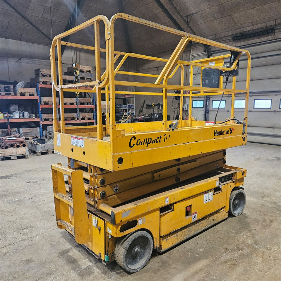 Haulotte Ciseaux Compact 10 - Saksilava: kuva Haulotte Ciseaux Compact 10 - Saksilava Haulotte Ciseaux Compact 10 - Saksilava: kuva Haulotte Ciseaux Compact 10 - Saksilava