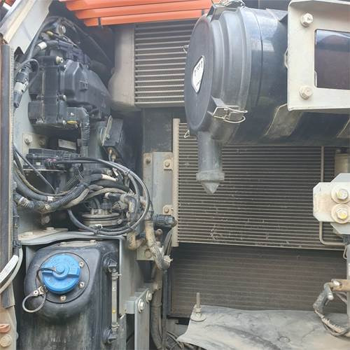 Pyöräalustainen kaivinkone Hitachi ZX145 WT-6: kuva Pyöräalustainen kaivinkone Hitachi ZX145 WT-6 Pyöräalustainen kaivinkone Hitachi ZX145 WT-6: kuva Pyöräalustainen kaivinkone Hitachi ZX145 WT-6