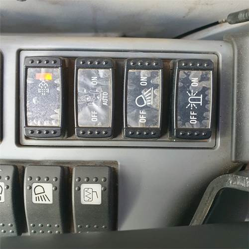 Pyöräalustainen kaivinkone Hitachi ZX145 WT-6: kuva Pyöräalustainen kaivinkone Hitachi ZX145 WT-6 Pyöräalustainen kaivinkone Hitachi ZX145 WT-6: kuva Pyöräalustainen kaivinkone Hitachi ZX145 WT-6