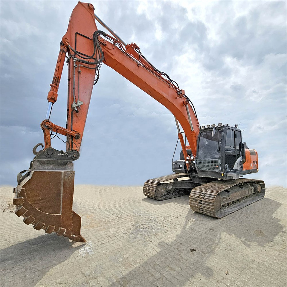 Hitachi ZX210 LC-5B - Telakaivukone: kuva Hitachi ZX210 LC-5B - Telakaivukone Hitachi ZX210 LC-5B - Telakaivukone: kuva Hitachi ZX210 LC-5B - Telakaivukone