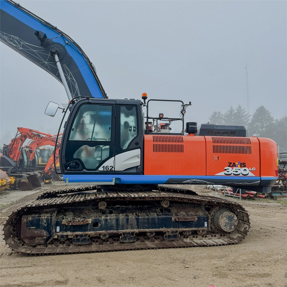 Hitachi ZX350 LC-6 - Telakaivukone: kuva Hitachi ZX350 LC-6 - Telakaivukone Hitachi ZX350 LC-6 - Telakaivukone: kuva Hitachi ZX350 LC-6 - Telakaivukone