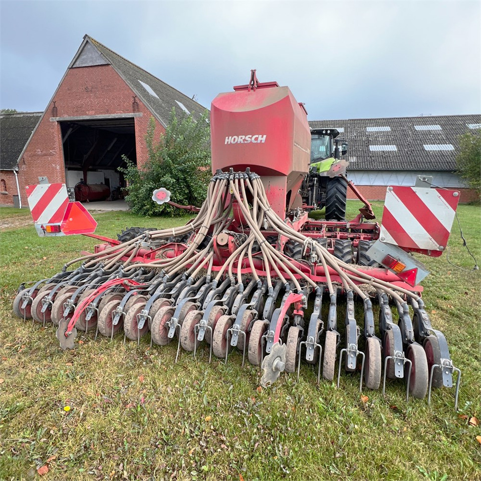 Horsch Pronto 4 DC Starr - Kylvö-/ Istutuskone: kuva Horsch Pronto 4 DC Starr - Kylvö-/ Istutuskone Horsch Pronto 4 DC Starr - Kylvö-/ Istutuskone: kuva Horsch Pronto 4 DC Starr - Kylvö-/ Istutuskone