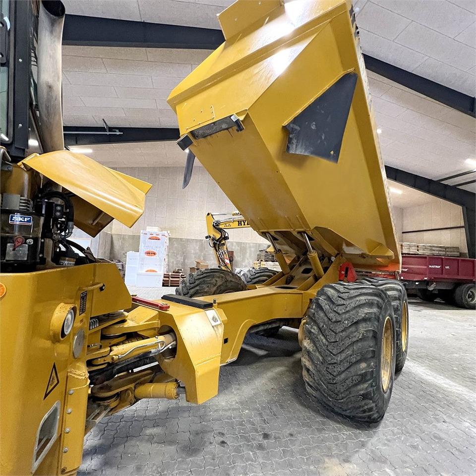 Hydrema 922 F - Nivelkippiauto: kuva Hydrema 922 F - Nivelkippiauto Hydrema 922 F - Nivelkippiauto: kuva Hydrema 922 F - Nivelkippiauto