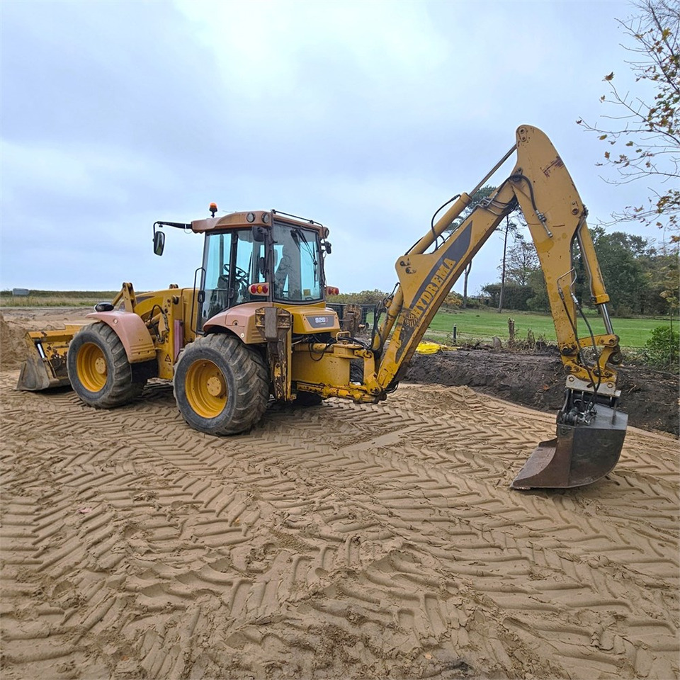 Hydrema 926 D - Kaivuri-trukki: kuva Hydrema 926 D - Kaivuri-trukki Hydrema 926 D - Kaivuri-trukki: kuva Hydrema 926 D - Kaivuri-trukki