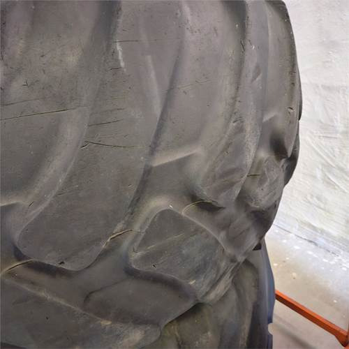 Hydrema Trelleborg 650/55B30.5. - Täydellinen pyörä - Rakennuskoneet: kuva Hydrema Trelleborg 650/55B30.5. - Täydellinen pyörä - Rakennuskoneet Hydrema Trelleborg 650/55B30.5. - Täydellinen pyörä - Rakennuskoneet: kuva Hydrema Trelleborg 650/55B30.5. - Täydellinen pyörä - Rakennuskoneet