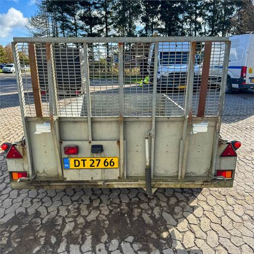 Ifor Williams 6 - Peräkärry: kuva Ifor Williams 6 - Peräkärry Ifor Williams 6 - Peräkärry: kuva Ifor Williams 6 - Peräkärry