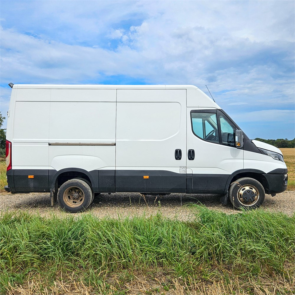 Iveco DAILY - Pakettiauto: kuva Iveco DAILY - Pakettiauto Iveco DAILY - Pakettiauto: kuva Iveco DAILY - Pakettiauto