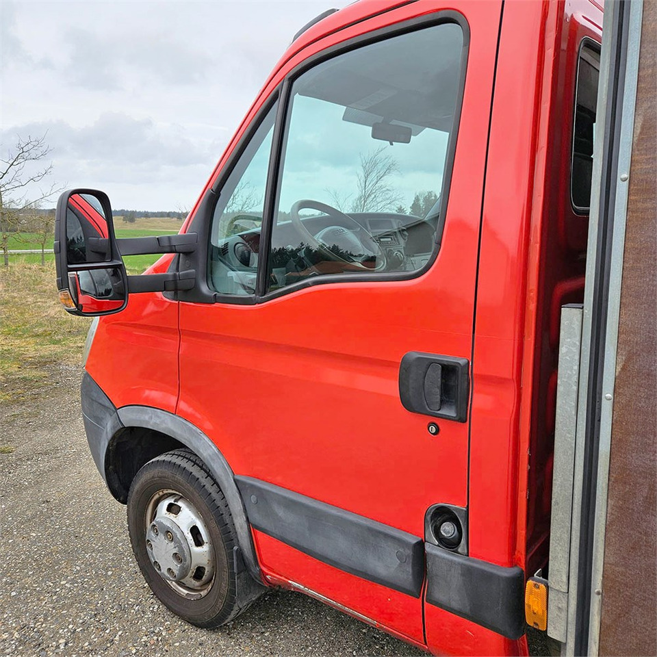 Lava-kuorma-auto Iveco Stralis C35: kuva Lava-kuorma-auto Iveco Stralis C35