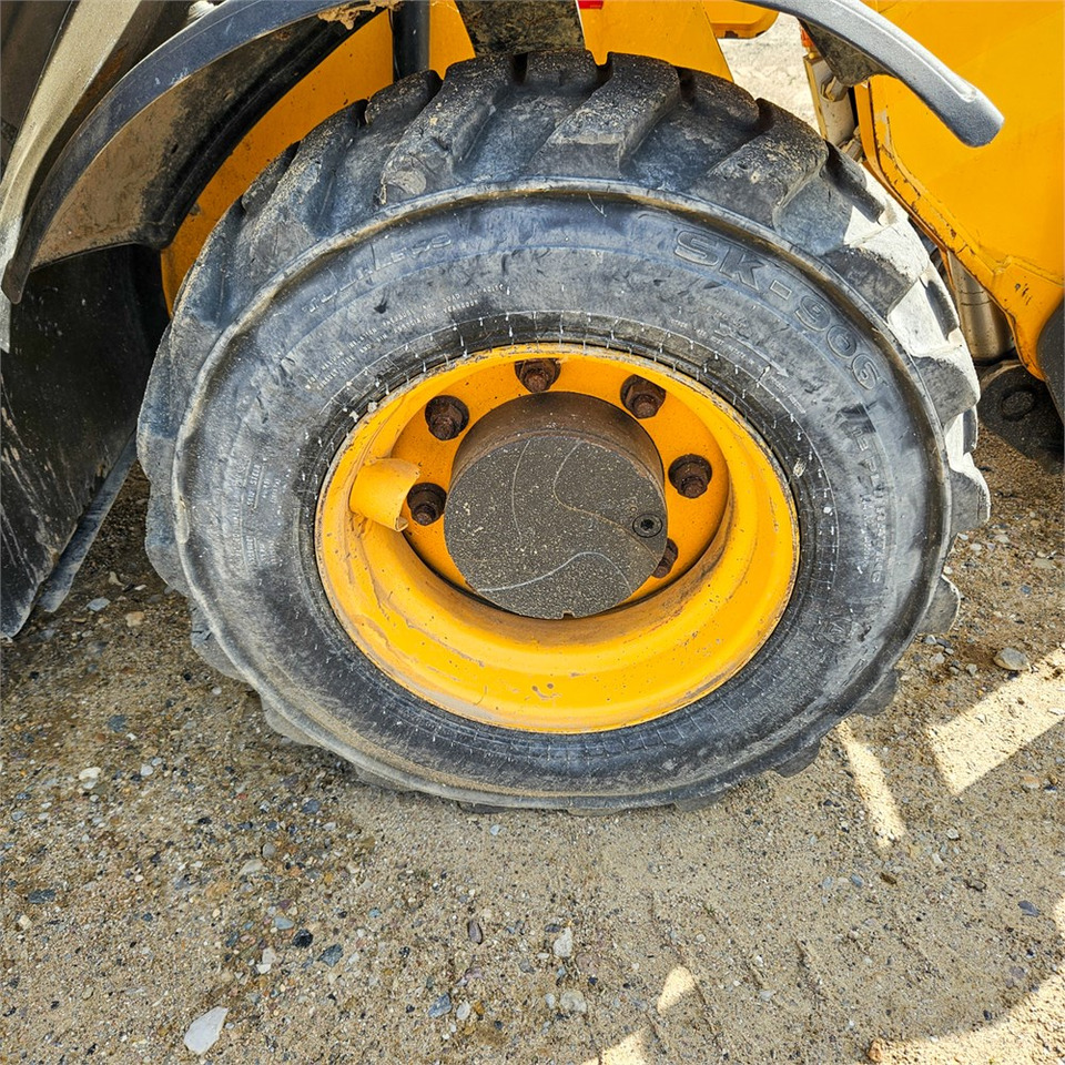 Leasing JCB 525-60T4 JCB 525-60T4: kuva Leasing JCB 525-60T4 JCB 525-60T4