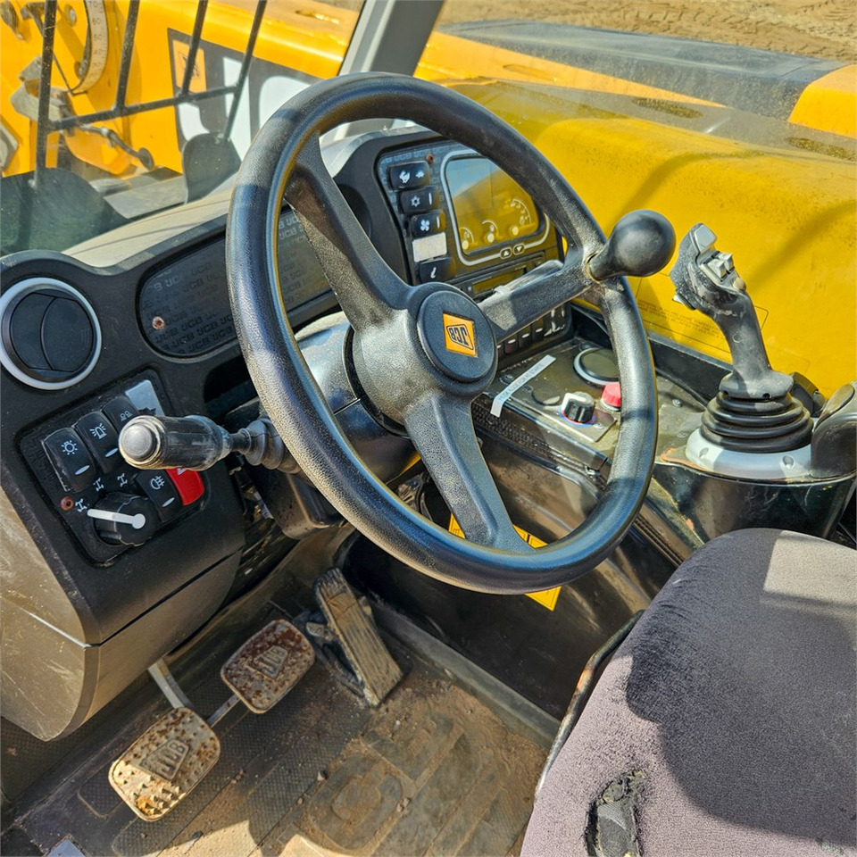 Leasing JCB 525-60T4 JCB 525-60T4: kuva Leasing JCB 525-60T4 JCB 525-60T4