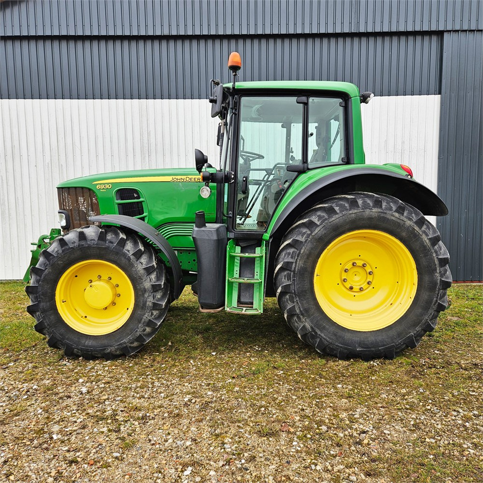 John Deere 6930 MW2 - Traktori: kuva John Deere 6930 MW2 - Traktori John Deere 6930 MW2 - Traktori: kuva John Deere 6930 MW2 - Traktori