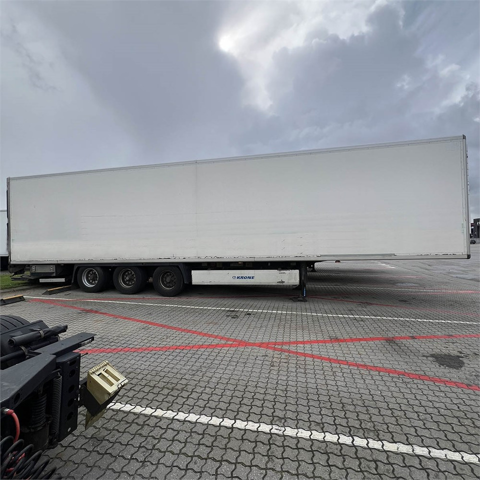 Krone Refrigerated trailer - Refrigeraattori puoliperävaunu: kuva Krone Refrigerated trailer - Refrigeraattori puoliperävaunu Krone Refrigerated trailer - Refrigeraattori puoliperävaunu: kuva Krone Refrigerated trailer - Refrigeraattori puoliperävaunu