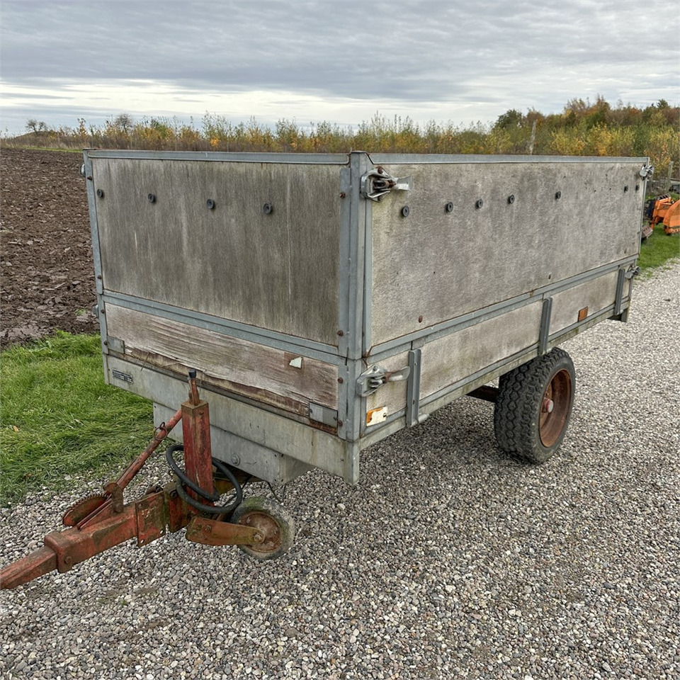 Kunnallis-/ Erikoisajoneuvot Kärcher Mic C 34: kuva Kunnallis-/ Erikoisajoneuvot Kärcher Mic C 34 Kunnallis-/ Erikoisajoneuvot Kärcher Mic C 34: kuva Kunnallis-/ Erikoisajoneuvot Kärcher Mic C 34