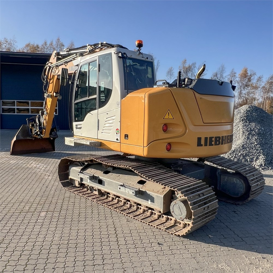 Liebherr R914 Compact S - Telakaivukone: kuva Liebherr R914 Compact S - Telakaivukone Liebherr R914 Compact S - Telakaivukone: kuva Liebherr R914 Compact S - Telakaivukone