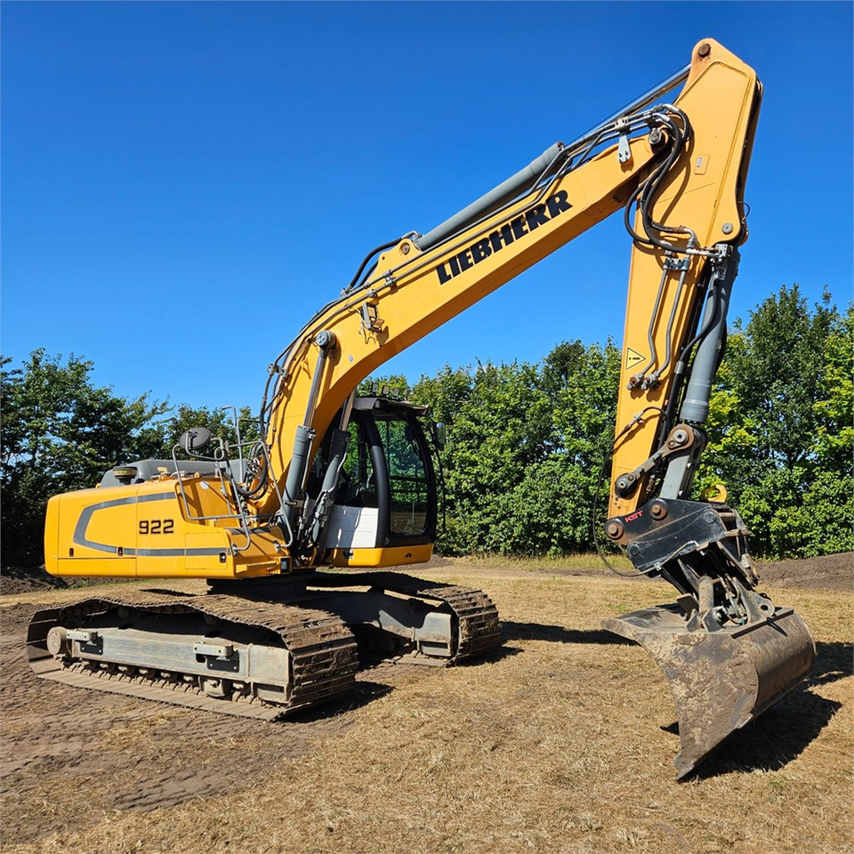 Liebherr R922 LC - Telakaivukone: kuva Liebherr R922 LC - Telakaivukone Liebherr R922 LC - Telakaivukone: kuva Liebherr R922 LC - Telakaivukone