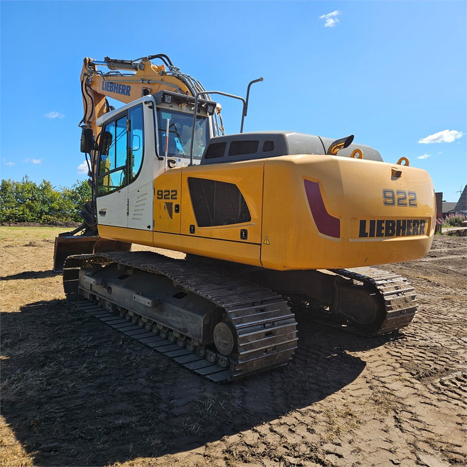 Liebherr R922 LC - Telakaivukone: kuva Liebherr R922 LC - Telakaivukone Liebherr R922 LC - Telakaivukone: kuva Liebherr R922 LC - Telakaivukone
