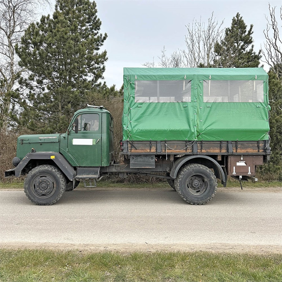 Magirus Deutz 125 A - Pressukapelli kuorma-auto: kuva Magirus Deutz 125 A - Pressukapelli kuorma-auto Magirus Deutz 125 A - Pressukapelli kuorma-auto: kuva Magirus Deutz 125 A - Pressukapelli kuorma-auto