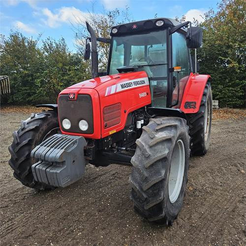 Massey Ferguson 5465 - Traktori: kuva Massey Ferguson 5465 - Traktori Massey Ferguson 5465 - Traktori: kuva Massey Ferguson 5465 - Traktori