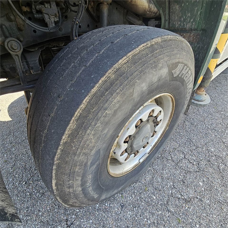 Lava-kuorma-auto, Nosturiauto Mercedes Actros 3341 A BlueTec 5: kuva Lava-kuorma-auto, Nosturiauto Mercedes Actros 3341 A BlueTec 5 Lava-kuorma-auto, Nosturiauto Mercedes Actros 3341 A BlueTec 5: kuva Lava-kuorma-auto, Nosturiauto Mercedes Actros 3341 A BlueTec 5