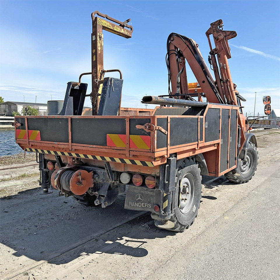 Mercedes Unimog 116 - Nosturiauto: kuva Mercedes Unimog 116 - Nosturiauto Mercedes Unimog 116 - Nosturiauto: kuva Mercedes Unimog 116 - Nosturiauto