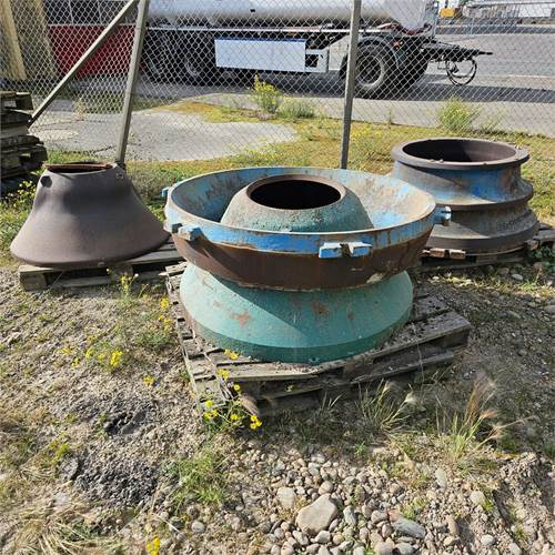 Metso GP300 - Kartiomurskain: kuva Metso GP300 - Kartiomurskain Metso GP300 - Kartiomurskain: kuva Metso GP300 - Kartiomurskain