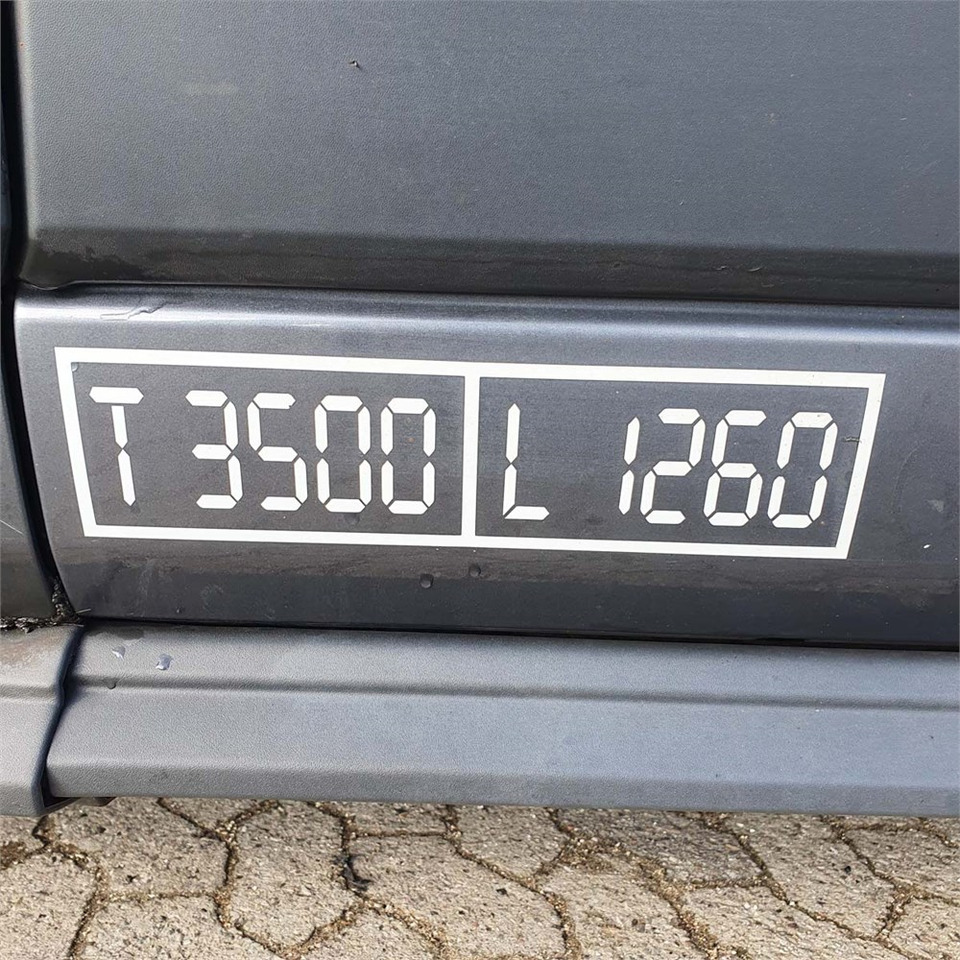 Ford Transit 350 L2h2 - 2.2.TDCI - Muut kone: kuva Ford Transit 350 L2h2 - 2.2.TDCI - Muut kone Ford Transit 350 L2h2 - 2.2.TDCI - Muut kone: kuva Ford Transit 350 L2h2 - 2.2.TDCI - Muut kone