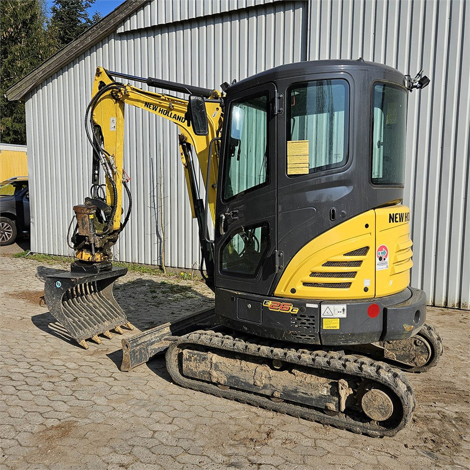 New Holland E26C - Minikuormaaja: kuva New Holland E26C - Minikuormaaja New Holland E26C - Minikuormaaja: kuva New Holland E26C - Minikuormaaja