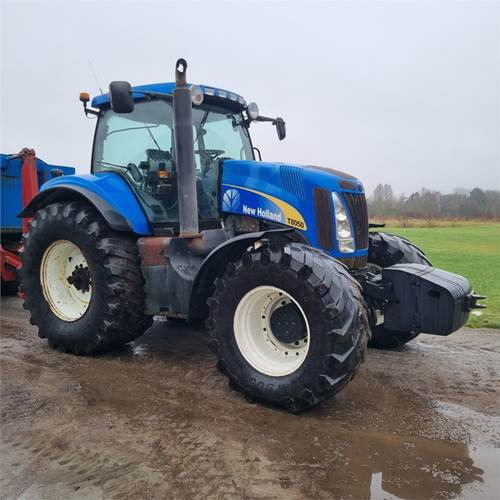 New Holland T8050 Class 5 - Traktori: kuva New Holland T8050 Class 5 - Traktori New Holland T8050 Class 5 - Traktori: kuva New Holland T8050 Class 5 - Traktori