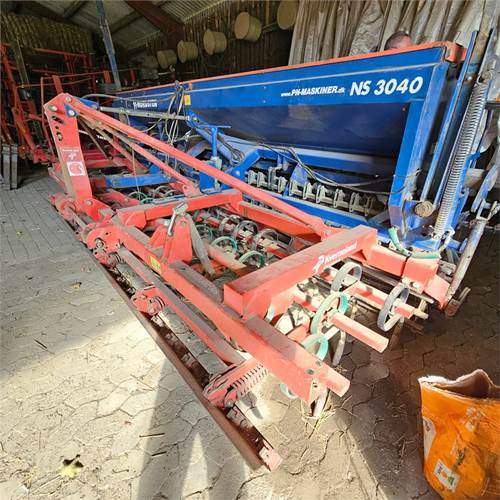 Nordsten NS 3040 - Kylvö-/ Istutuskone: kuva Nordsten NS 3040 - Kylvö-/ Istutuskone Nordsten NS 3040 - Kylvö-/ Istutuskone: kuva Nordsten NS 3040 - Kylvö-/ Istutuskone