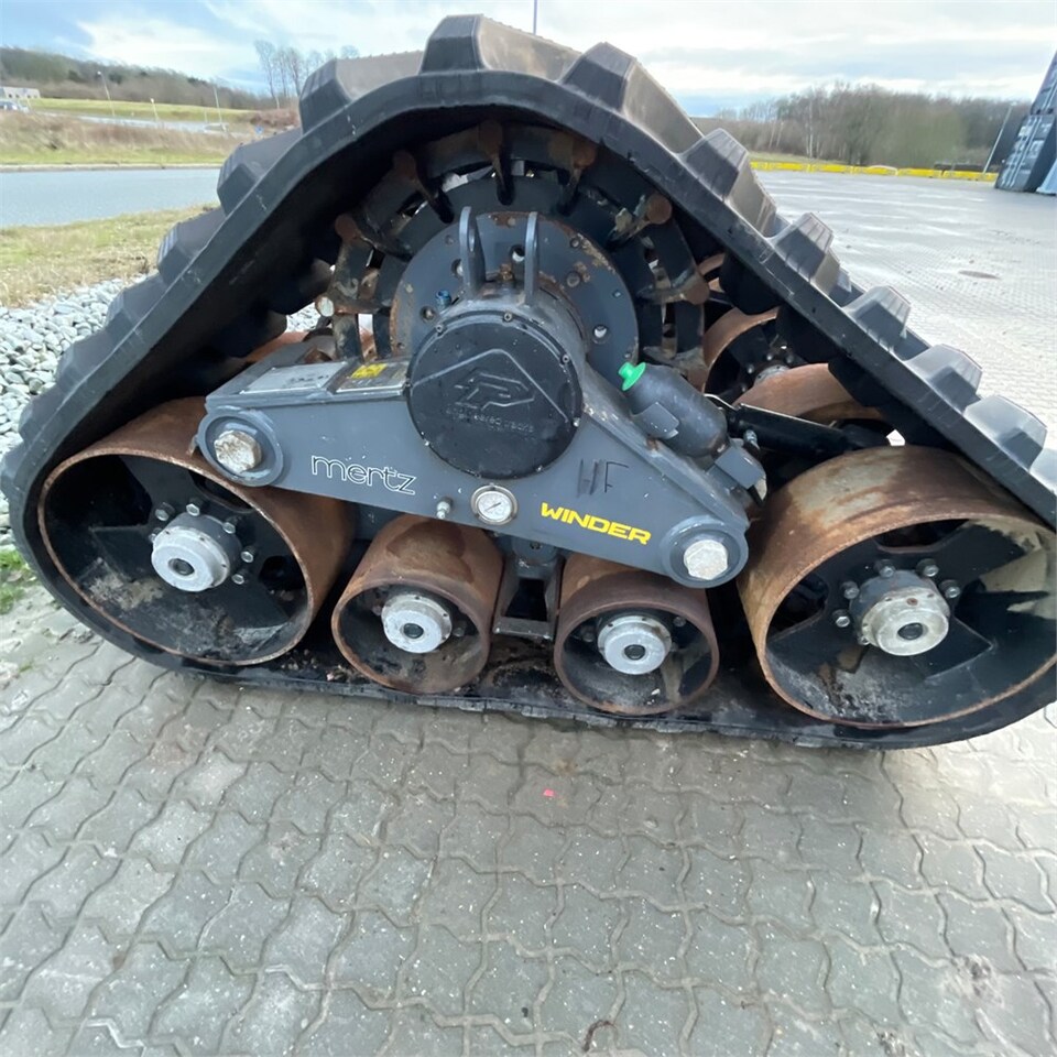 Telaketju - Dumpperi Poluzzi Track System Winder 30: kuva Telaketju - Dumpperi Poluzzi Track System Winder 30 Telaketju - Dumpperi Poluzzi Track System Winder 30: kuva Telaketju - Dumpperi Poluzzi Track System Winder 30