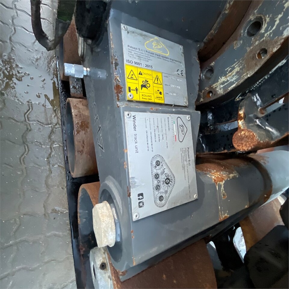 Telaketju - Dumpperi Poluzzi Track System Winder 30: kuva Telaketju - Dumpperi Poluzzi Track System Winder 30 Telaketju - Dumpperi Poluzzi Track System Winder 30: kuva Telaketju - Dumpperi Poluzzi Track System Winder 30