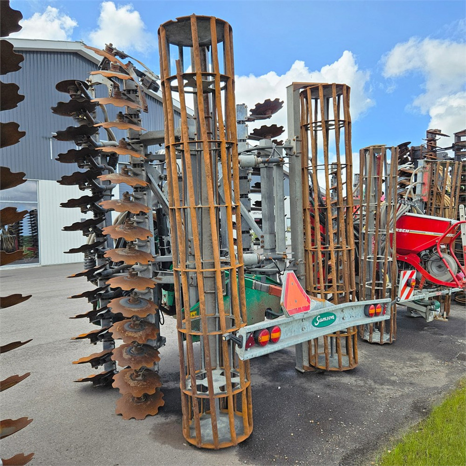 Samson 7,5m - Lannoituskone: kuva Samson 7,5m - Lannoituskone Samson 7,5m - Lannoituskone: kuva Samson 7,5m - Lannoituskone