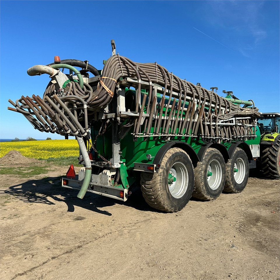 Samson PG25 - Lannoituskone: kuva Samson PG25 - Lannoituskone Samson PG25 - Lannoituskone: kuva Samson PG25 - Lannoituskone