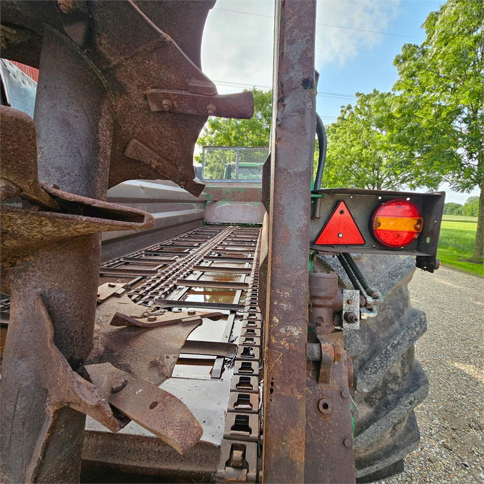 Lannoituskone Samson SP 15: kuva Lannoituskone Samson SP 15 Lannoituskone Samson SP 15: kuva Lannoituskone Samson SP 15