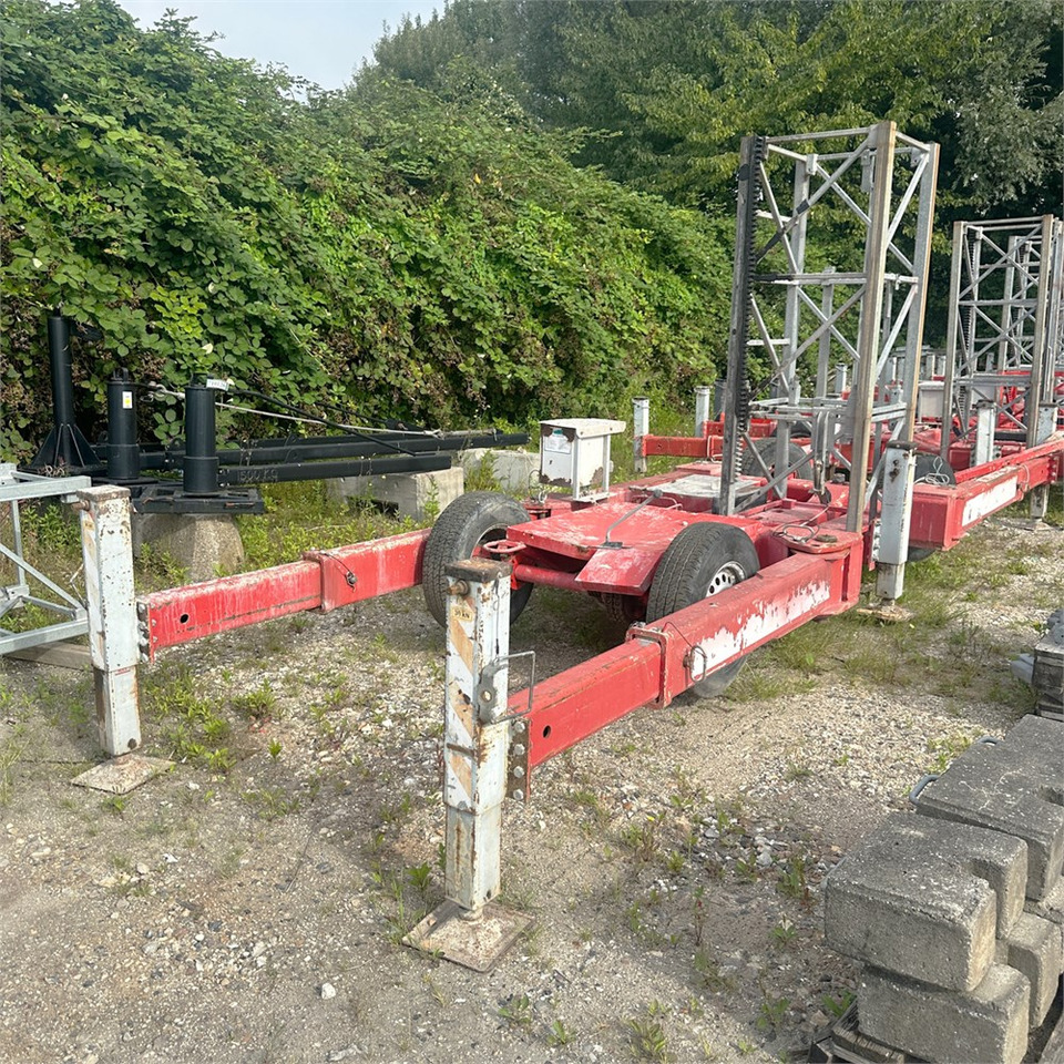 Scanclimber Chassis - Henkilönostin: kuva Scanclimber Chassis - Henkilönostin Scanclimber Chassis - Henkilönostin: kuva Scanclimber Chassis - Henkilönostin