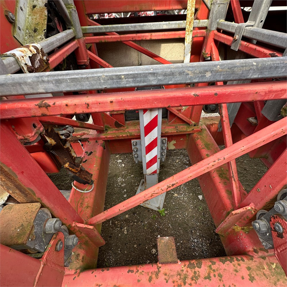 Henkilönostin Scanclimber SC4000 S: kuva Henkilönostin Scanclimber SC4000 S Henkilönostin Scanclimber SC4000 S: kuva Henkilönostin Scanclimber SC4000 S