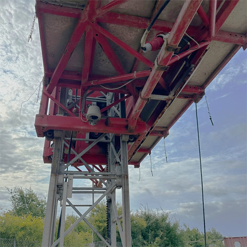 Henkilönostin Scanclimber SC4000 S: kuva Henkilönostin Scanclimber SC4000 S Henkilönostin Scanclimber SC4000 S: kuva Henkilönostin Scanclimber SC4000 S