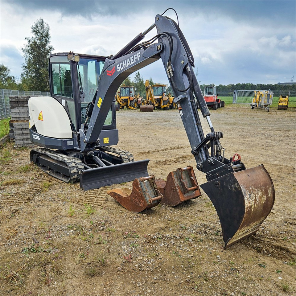 Schaeff-Terex TC35-2 - Minikuormaaja: kuva Schaeff-Terex TC35-2 - Minikuormaaja Schaeff-Terex TC35-2 - Minikuormaaja: kuva Schaeff-Terex TC35-2 - Minikuormaaja