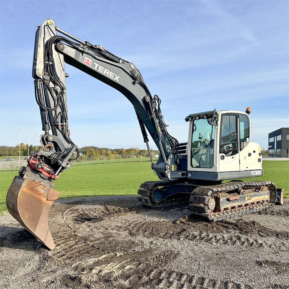 Terex TC 125 - Telakaivukone: kuva Terex TC 125 - Telakaivukone Terex TC 125 - Telakaivukone: kuva Terex TC 125 - Telakaivukone